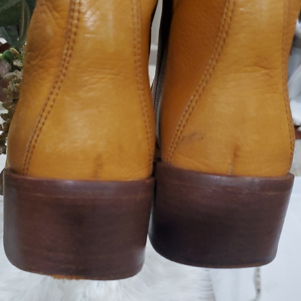 Tory Burch Seina  Tan Leather  Boots - Picture 16 of 16